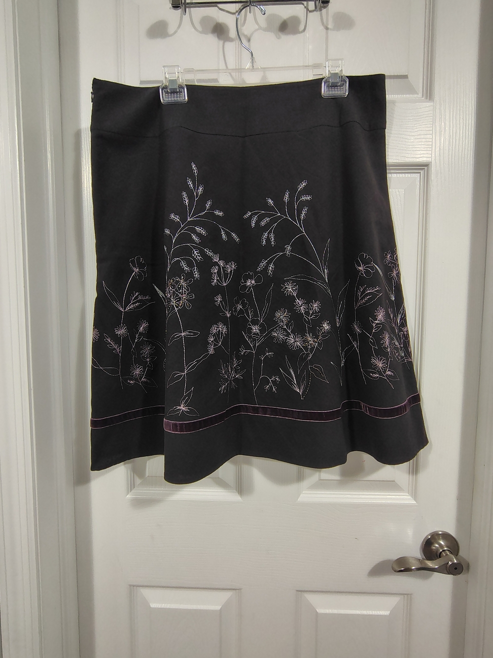Axcess Liz Claiborne Vintage Y2K Embroidered Floral A-Line Skirt Black, Size 14